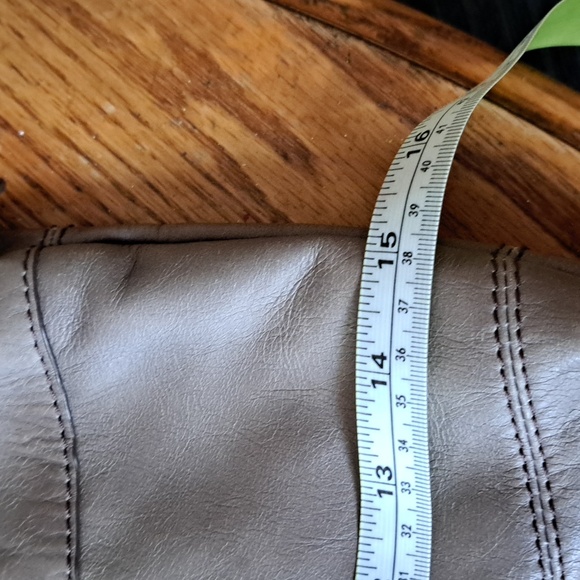 Hobo purse, grey in color. - Picture 12 of 14